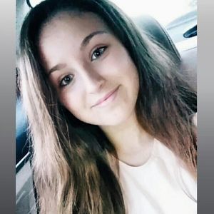 Meet your Posher, Emma-ruth